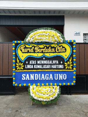 Papan Bunga Duka di Junti